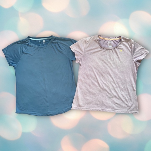 Lot of 2 Champion Women’s Athletic Workout Shirts Tops Size M - Picture 1 of 5